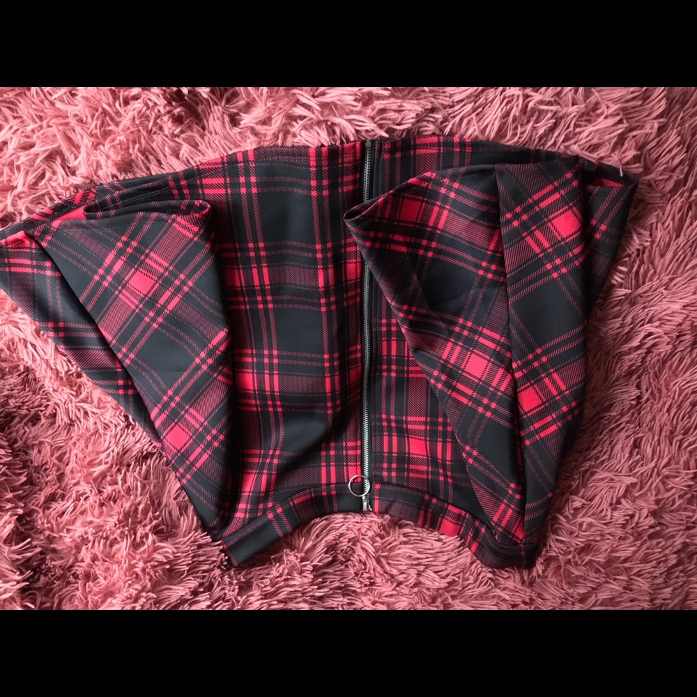 Women’s Pleaded Skirt